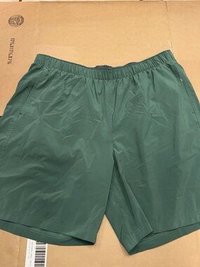 Free Fly Men's Athletic Shorts in Forest Green - Lightweight Performance NEW!